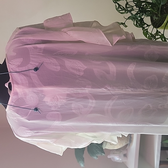 H&M Dress Women's XS Cream Cover-Up Maxi V-Neck Ruffled Accents Asymmetrical - Picture 5 of 8